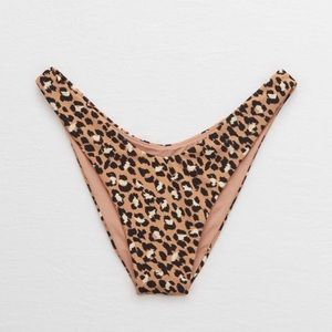 Cheeky mid rise cheetah print bikini bottoms